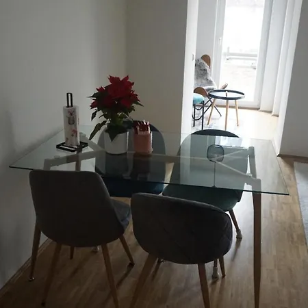 Apartment Beautiful 2 Bedroom Flat In The Heart Of Leipzig
